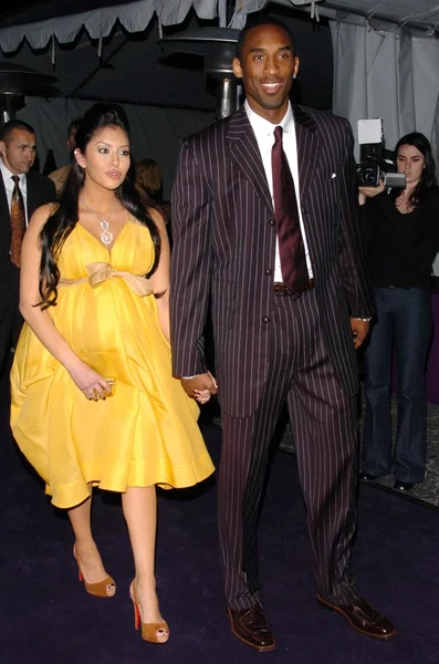 Kobe Bryant és a felesége Vanessa — Stock Fotó