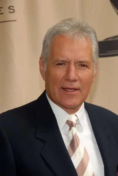 Alex Trebek at The 33rd Annual Daytime Creative Arts Emmy Awards. The Grand Ballroom, Hollywood and Highland, Hollywood, CA. 04-22-06 — Stock Photo, Image