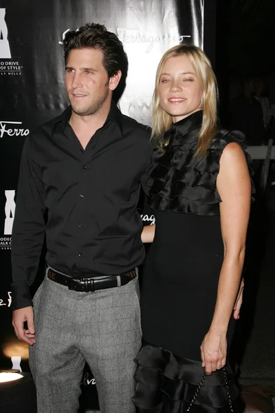 Amy Smart, Brandon Williams — Photo