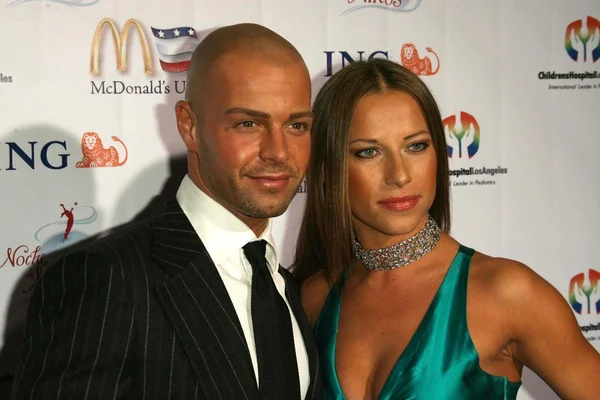 Joey Lawrence and guest — Stock Photo, Image