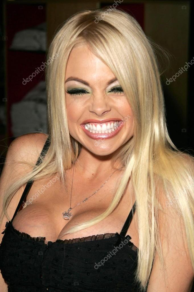 Jesse Jane En Una Firma De Ambientacion De Fiebre De De La Isla Hustler Hollywood Tienda West Hollywood Ca Foto De S_bukley Jesse Jane En Una Firma De Ambientacion De Fiebre De De La Isla Hustler Hollywood Tienda West Hollywood Ca Foto De S_bukley