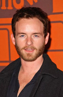 Christopher Masterson