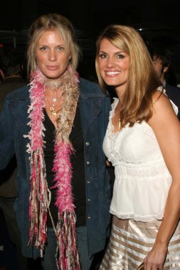 Rachel hunter ve courtney hansen