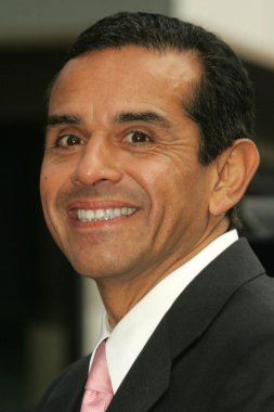 Jerry buss şöhret töreni hollywood walk