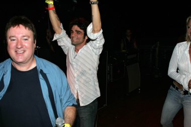 2 yıllık soğuk Heidi ve frank kalabilir yoksa gitmeliyim