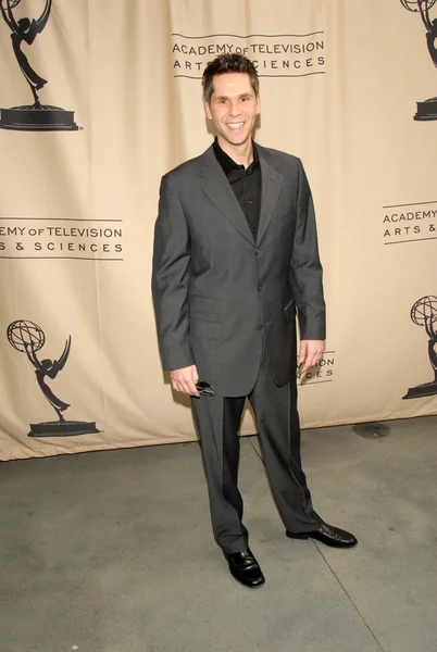 33 yıllık gündüz yaratıcı sanatlar emmy Ödülü