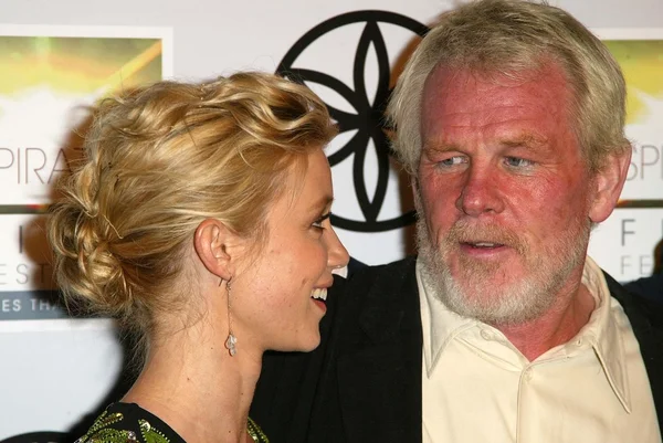 Amy Smart, Nick Nolte — Fotografia de Stock