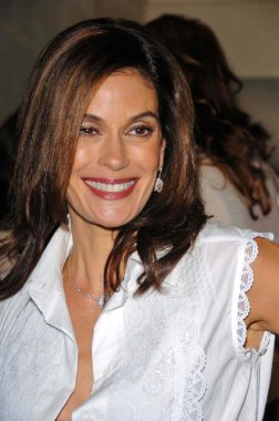Teri Hatcher