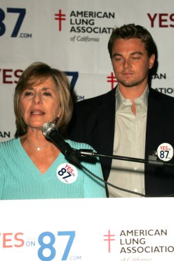 Barbara Boxer, Leonardo Dicaprio