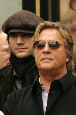 Ештон Катчер, Дон Джонсон