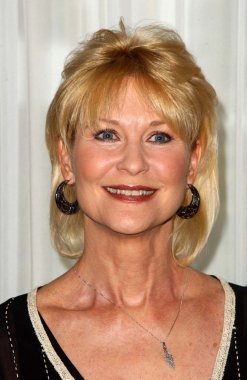 Dee Wallace