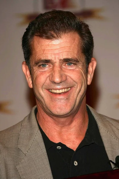 Lateinamerikanischer Unternehmerverband ehrt mel gibson — Stockfoto