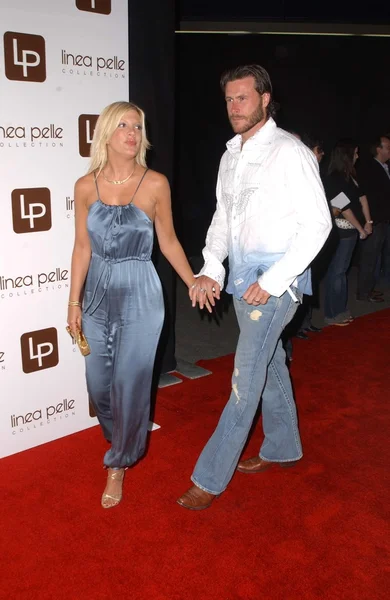 Tori spelling en dean mcdermott — Stockfoto