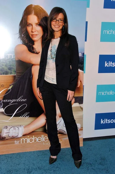 Lançamento de Evangeline Lilly como a nova face de Michelle K — Fotografia de Stock