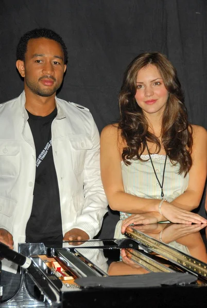 John Legend and Katharine McPhee — Stock Photo, Image