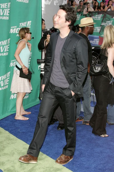 Киану Ривз на церемонии 2006 Teen Choice Awards - Пресс-зал, Амфитеатр Гибсона, Юниверсал Сити, 08-20-06 — стоковое фото
