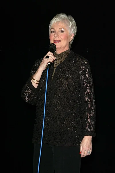 Shirley jones — Stockfoto