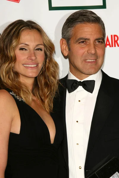 Julia Roberts and George Clooney — Stock Photo, Image