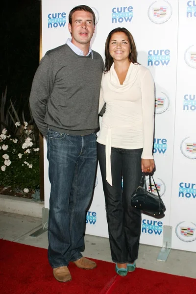 Scott Foley y Marika Dominczyk —  Fotos de Stock