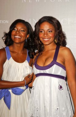 Nina ricci moda show barneys new york tarafından barındırılan