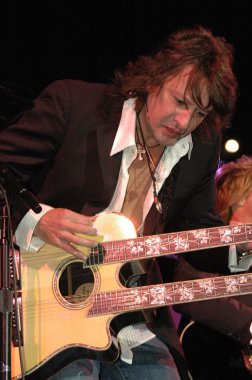 Richie Sambora
