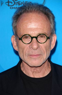 Ron Rifkin