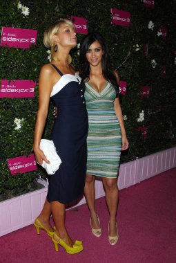 t-hareket eden sidekick 3 launch party