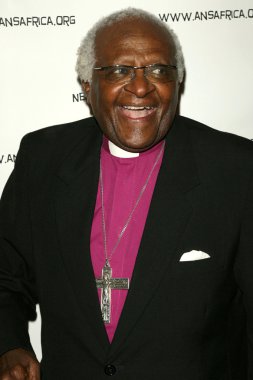 Başpiskopos desmond tutu