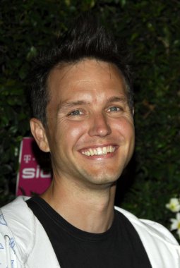 t-hareket eden sidekick 3 launch party