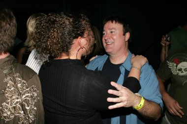 2 yıllık soğuk Heidi ve frank kalabilir yoksa gitmeliyim