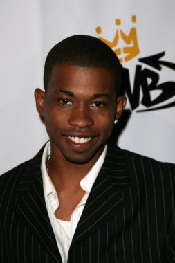 nick Cannon'ın doğum günü partisi ve açılış depolamak