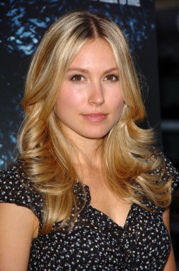 Sarah Carter