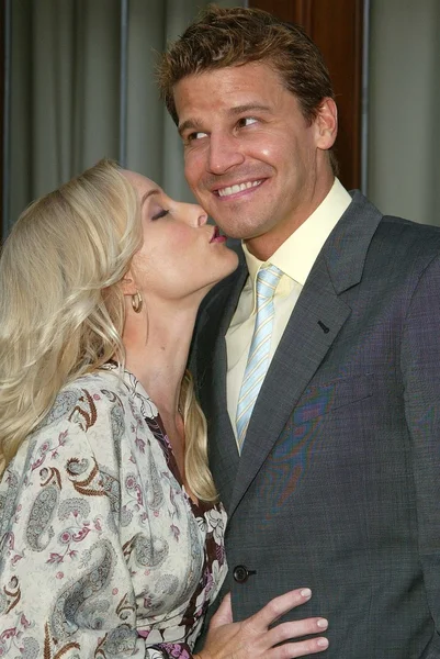 Jaime bergman en david boreanaz — Stockfoto