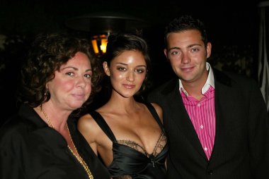 Caroline d'amore ve arkadaşları