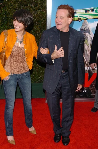 Zelda williams und rotkehlchen williams — Stockfoto