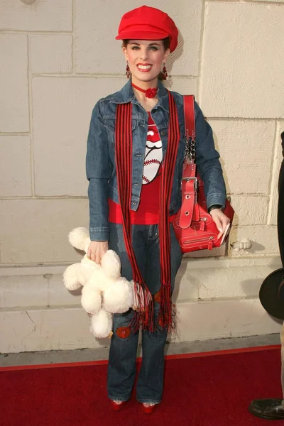 kat kramer galasında stuart house, mann Festivali tiyatro, westwood, ca 12-10-05 faydalanmak için kırmızı başlıklı kız da