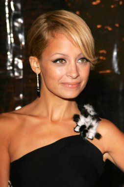 Nicole Richie