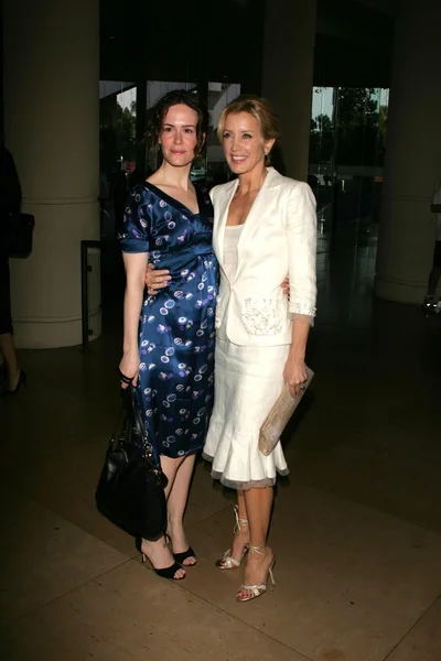 Sarah Paulson and Felicity Huffman — Stock Photo, Image