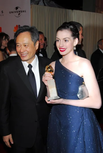 Ang Lee, Anne Hathaway — Fotografia de Stock