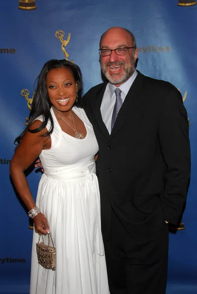 Star Jones Reynolds and Brian Frons — Stock Photo, Image