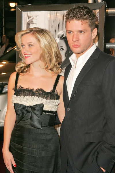 Reese witherspoon ve ryan phillippe — Stok fotoğraf