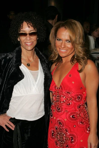 Stephanie allain und sanaa hamri — Stockfoto