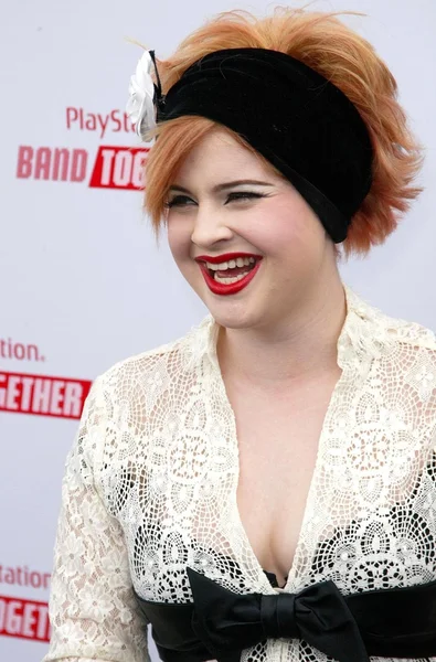 Kelly osbourne auf playstations bandtogether, präsentiert von sony computer entertainment america, um den lebensraum für die menschen zu verbessern. smashbox studios, culver city, ca. 05.10.12 — Stockfoto