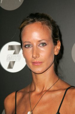 bayan victoria hervey