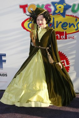 12 yıllık rüya halloween bağış toplama etkinliği