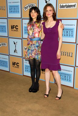 Zooey deschanel ve emily deschanel