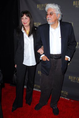 Anjelica huston, robert graham jr.