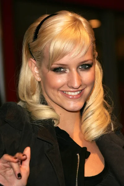 Ashlee Simpson —  Fotos de Stock