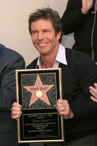 Dennis quaid promenad av berömmelse ceremoni — Stockfoto