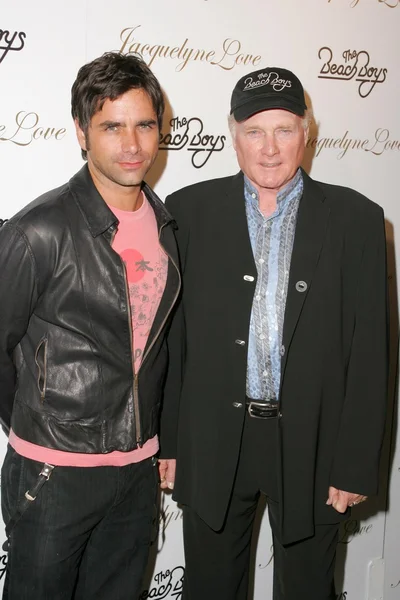 John Stamos y Mike Love — Foto de Stock